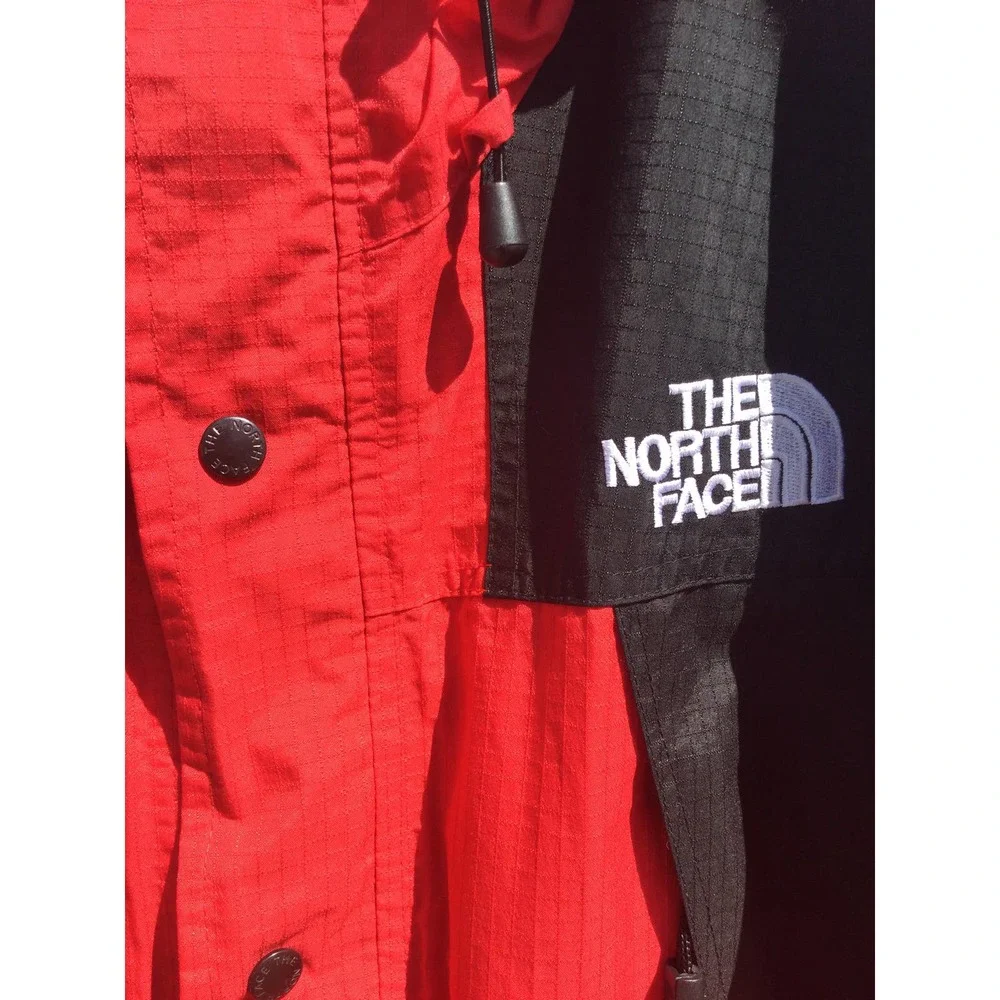 The North Face medium Summit series jacket coat red black gore-tex waterproof - Picture 4 of 14